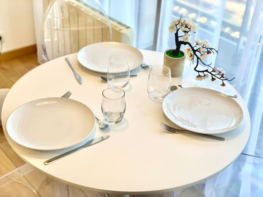 Apartamento Lumineux Et Cosy, Avec Parking, 2 Mn Gare, 2Mn Muse, 5Mn Centre Metz Exterior foto
