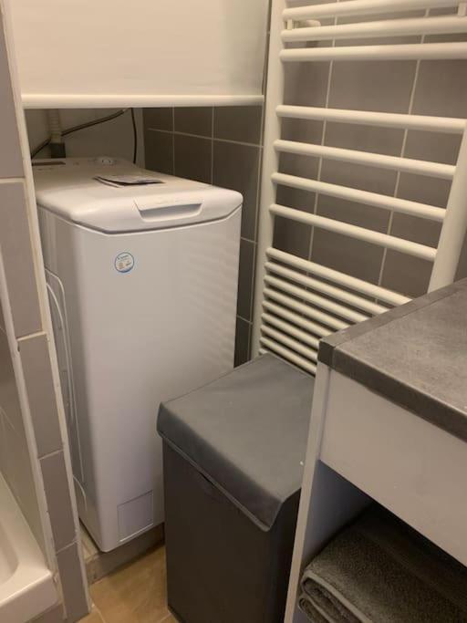 Apartamento Lumineux Et Cosy, Avec Parking, 2 Mn Gare, 2Mn Muse, 5Mn Centre Metz Exterior foto